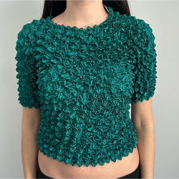 Tops - 90s Green Scrunchie Bubble Shirts - New with Tag
